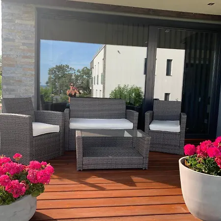 Panorama Penthouse Apartment *