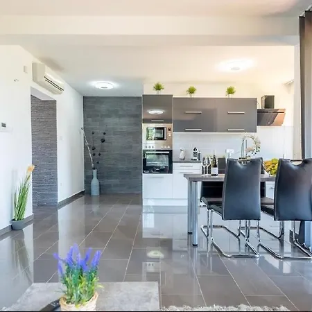 Panorama Penthouse شقة